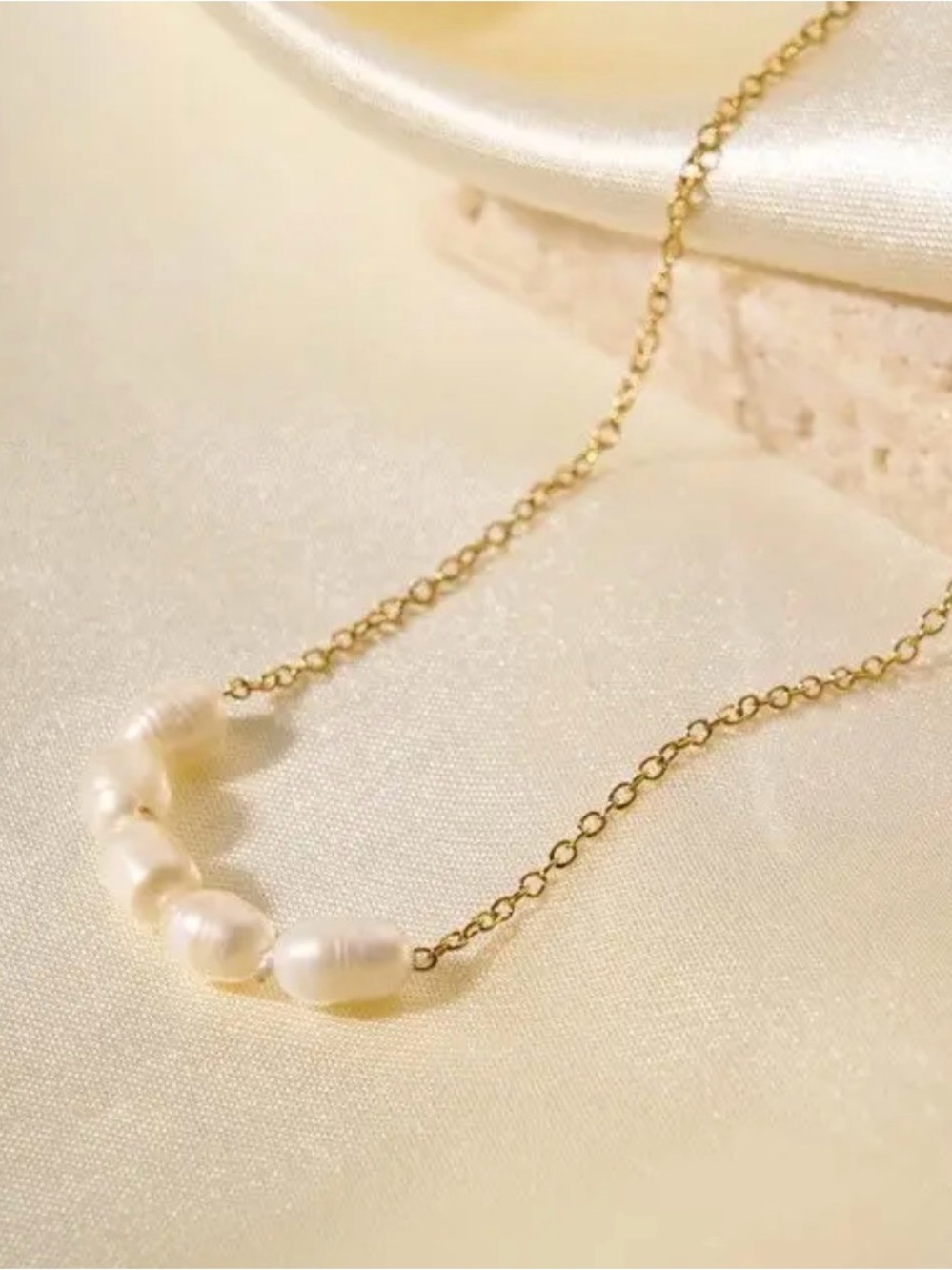 Pearl Cove Necklace | Natural Freshwater Pearls